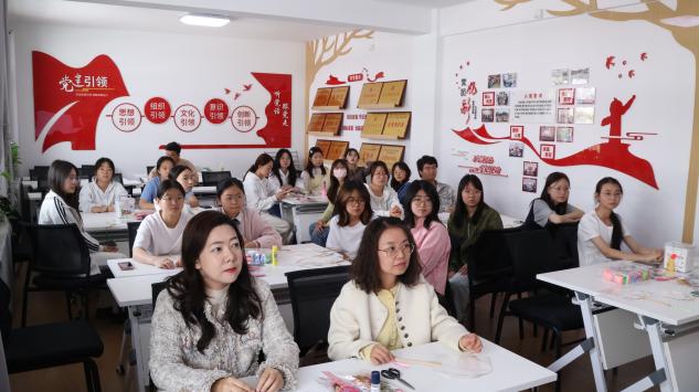 扇舞古韻，文化沁心——潤澤書院舉辦DIY團扇文化藝術體驗活動
